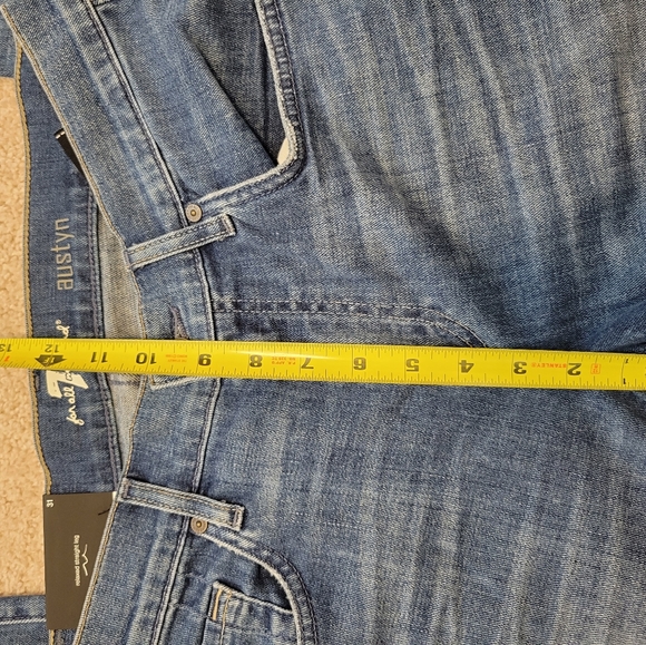 7 For All Mankind - Austyn Relaxed Straight Leg - Picture 4 of 7